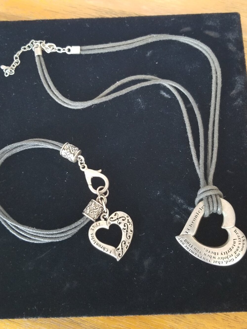 Premier Designs Corded Heart Necklace and Bracelet Set 1 Chronicles 29:17